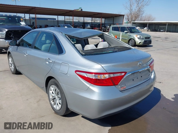 2017 Toyota Camry XLE z VIN 4T1BF1FK0HU391480, wystawiony jako IAAI lot #41775274 z przebiegiem 138 304 mil mil oraz . Historia ofert i sprzedaży dostępna na DreamBid. Obrazek 3.