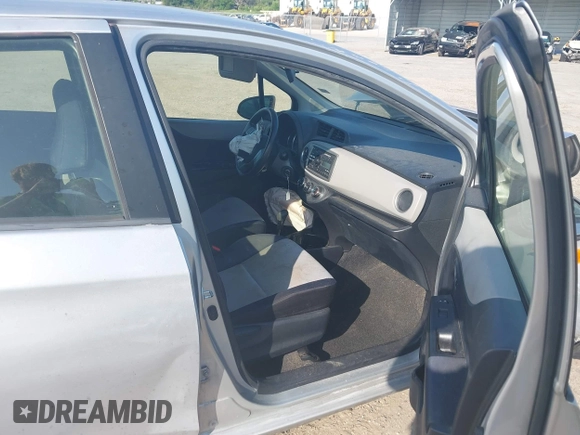 2013 Toyota Yaris L with VIN JTDKTUD30DD548977, listed as a IAAI auction lot 42187750 with 213,377 mi miles and . Bid and sale history available at DreamBid. Image 5.