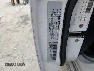 2014 Chrysler 300 z VIN 2C3CCAAG6EH335857, wystawiony jako Copart lot #58770385 z przebiegiem 206 547 mil mil oraz Szkoda całkowita • Salvage title. Historia ofert i sprzedaży dostępna na DreamBid. Obrazek 12.