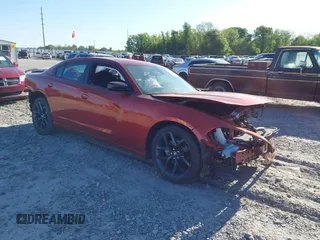 2023 Dodge Charger SXT z VIN 2C3CDXBG5PH511802, wystawiony jako IAAI lot #42039397 z przebiegiem 20 910 mil mil oraz . Historia ofert i sprzedaży dostępna na DreamBid. Obrazek 1.