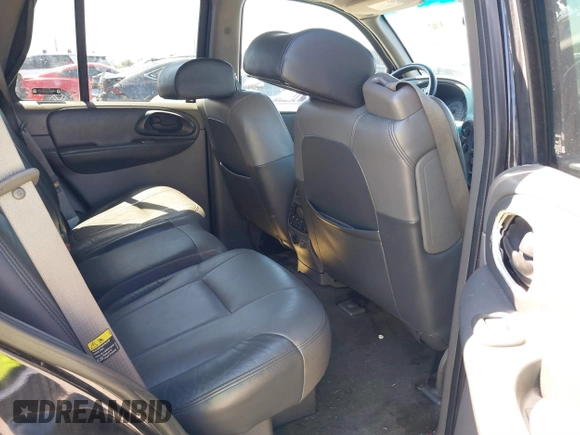 2002 Chevrolet TrailBlazer LTZ with VIN 1GNDT13S222183007, listed as a IAAI auction lot 41786630 with 216,878 mi miles and . Bid and sale history available at DreamBid. Image 8.