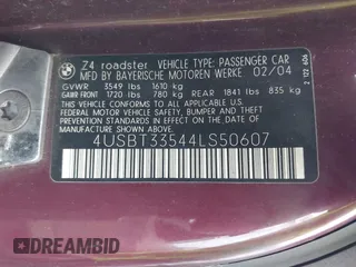 2004 BMW Z4 2.5i with VIN 4USBT33544LS50607, listed as a IAAI auction lot 42055929 with 156,585 mi miles. Bid and sale history available at carsss.com. Image 9.