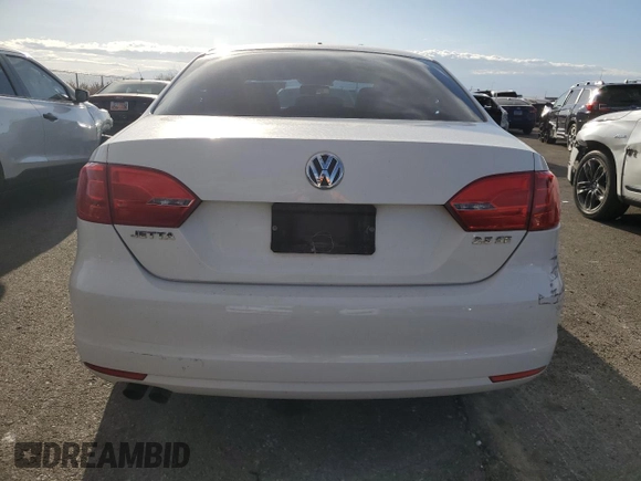 2011 Volkswagen Jetta Sedan SE w/Convenience & Sunroof PZEV with VIN 3VWDZ7AJ5BM392171, listed as a Copart auction lot 43759365 with 170,328 mi miles and Salvage Title. Bid and sale history available at carsss.com. Image 6.