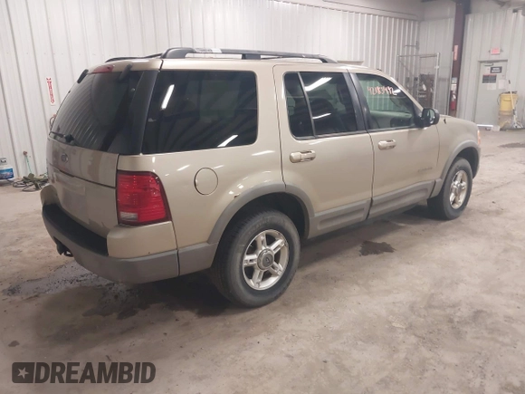 2002 Ford Explorer XLT z VIN 1FMZU73E22ZA75935, wystawiony jako IAAI lot #42183492 z przebiegiem Nie podano mil oraz . Historia ofert i sprzedaży dostępna na DreamBid. Obrazek 4.