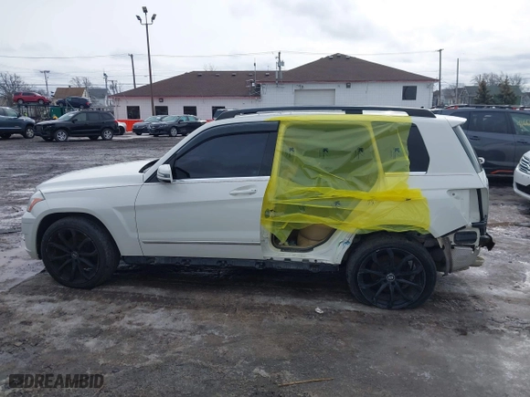 2012 Mercedes-Benz GLK-Class GLK 350 with VIN WDCGG8HB4CF840390, listed as a IAAI auction lot 41697866 with 183,163 mi miles. Bid and sale history available at carsss.com. Image 14.