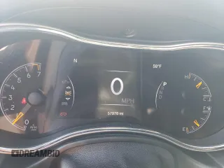 2019 Jeep Grand Cherokee Upland с VIN 1C4RJFAGXKC775488, выставлен на аукционе Copart как лот 50362095 с пробегом 57 976 миль миль и Списание • Salvage title. История ставок и продаж доступна на DreamBid. Изображение 9.