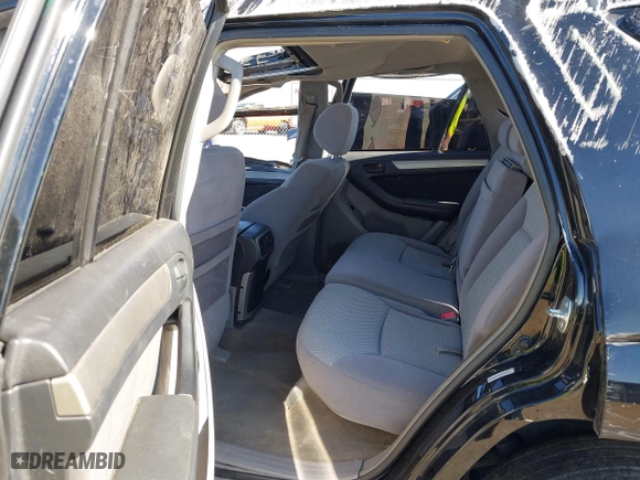2005 Toyota 4Runner SR5 with VIN JTEZU14R750050441, listed as a IAAI auction lot 40070707 with 1 mi miles. Bid and sale history available at carsss.com. Image 8.