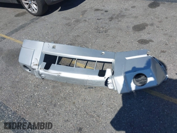 2006 Jeep Commander с VIN 1J8HH48NX6C330781, выставлен на аукционе IAAI как лот 41604799 с пробегом 117 200 миль миль и . История ставок и продаж доступна на DreamBid. Изображение 12.