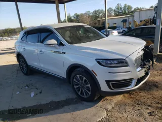 2020 Lincoln Nautilus Standard z VIN 2LMPJ6J93LBL21920, wystawiony jako Copart lot #88324745 z przebiegiem 63 402 mil mil oraz Szkoda całkowita • Salvage title. Historia ofert i sprzedaży dostępna na DreamBid. Obrazek 4.