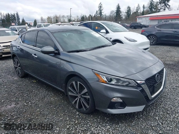 2019 Nissan Altima 2.5 Platinum with VIN 1N4BL4FW5KC194471, listed as a IAAI auction lot 41921471 with 28,313 mi miles. Bid and sale history available at carsss.com. Image 1.