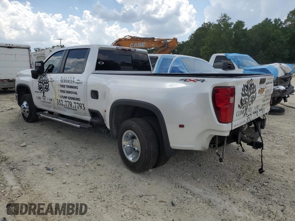 2024 Chevrolet Silverado 3500HD LT z VIN 1GC4YTEY3RF111582, wystawiony jako Copart lot #53868695 z przebiegiem 29 607 mil mil oraz Szkoda całkowita • Salvage title. Historia ofert i sprzedaży dostępna na DreamBid. Obrazek 2.