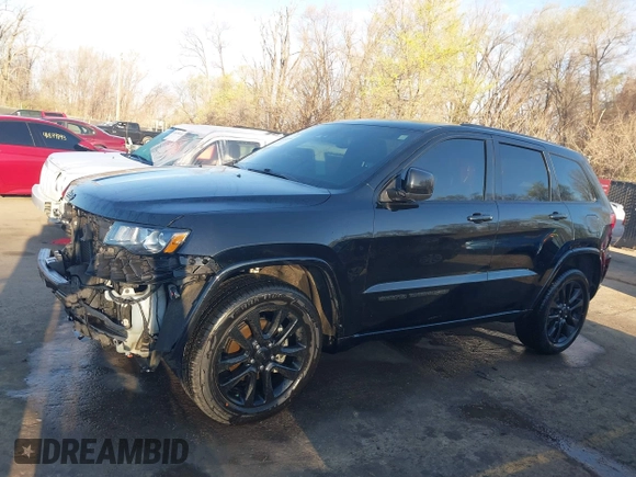 2020 Jeep Grand Cherokee Altitude with VIN 1C4RJFAG2LC266772, listed as a IAAI auction lot 41850190 with 87,982 mi miles. Bid and sale history available at carsss.com. Image 15.