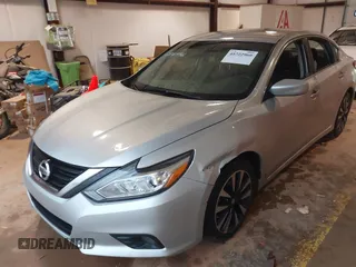 2018 Nissan Altima SR with VIN 1N4AL3AP4JC282996, listed as a IAAI auction lot 41722960 with 139,532 mi miles and . Bid and sale history available at carsss.com. Image 2.