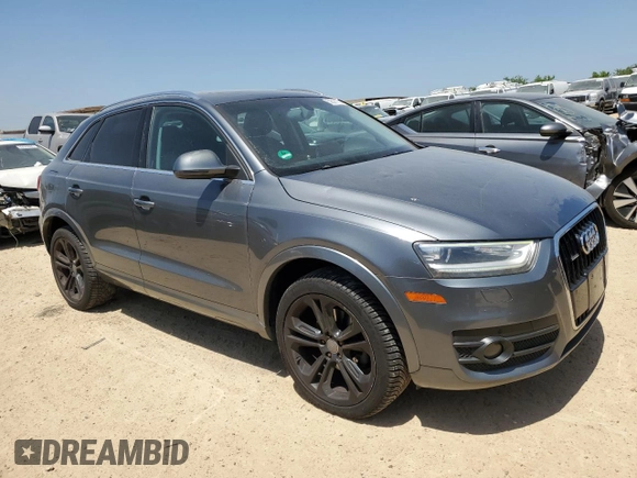 2015 Audi Q3 Prestige with VIN WA1GFCFS2FR000393, listed as a Copart auction lot 52597105 with 118,141 mi miles and Clean title. Bid and sale history available at DreamBid. Image 4.