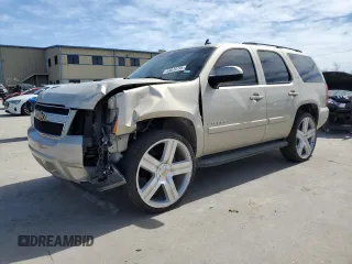 2008 Chevrolet Tahoe 2LT z VIN 1GNFC13J58R130186, wystawiony jako Copart lot #48639735 z przebiegiem 168 905 mil mil oraz Szkoda całkowita • Salvage title. Historia ofert i sprzedaży dostępna na DreamBid. Obrazek 1.