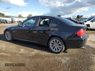2011 BMW 3 Series 328i z VIN WBAPH7G59BNL85966, wystawiony jako Copart lot #49182085 z przebiegiem 140 626 mil mil oraz Szkoda całkowita • Salvage title. Historia ofert i sprzedaży dostępna na DreamBid. Obrazek 2.