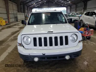 2014 Jeep Patriot Altitude with VIN 1C4NJPBA7ED703578, listed as a Copart auction lot 54330325 with 148,060 mi miles and Clean Title. Bid and sale history available at DreamBid. Image 5.