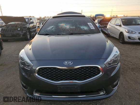 2015 Kia Cadenza Premium with VIN KNALN4D75F5193364, listed as a Copart auction lot 80138984 with 61,361 mi miles and Salvage Title. Bid and sale history available at carsss.com. Image 5.