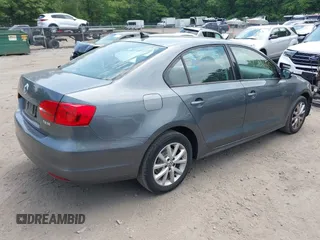 2012 Volkswagen Jetta SE с VIN 3VWDP7AJXCM074182, выставлен на аукционе IAAI как лот 42452135 с пробегом 168 974 миль миль и . История ставок и продаж доступна на DreamBid. Изображение 4.