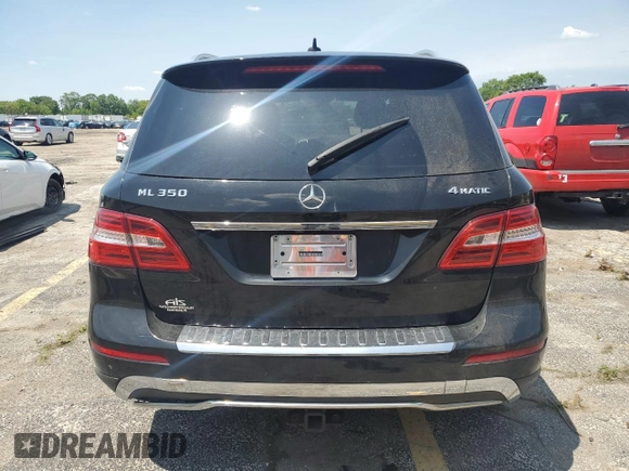 2014 Mercedes-Benz M 350 with VIN 4JGDA5HB0EA359718, listed as a Copart auction lot 58902625 with 120,480 mi miles and Salvage title. Bid and sale history available at DreamBid. Image 6.