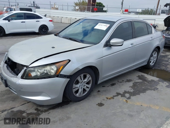 2009 Honda Accord LX-P z VIN JHMCP26469C005373, wystawiony jako IAAI lot #42327105 z przebiegiem 195 361 mil mil oraz . Historia ofert i sprzedaży dostępna na DreamBid. Obrazek 18.