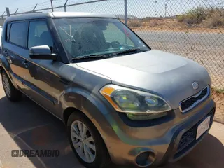 2012 Kia Soul + with VIN KNDJT2A68C7379660, listed as a IAAI auction lot 41991418 with 181,060 mi miles. Bid and sale history available at carsss.com. Image 1.