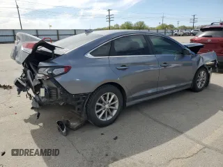 2018 Hyundai Sonata SE z VIN 5NPE24AF9JH655398, wystawiony jako Copart lot #54274075 z przebiegiem 82 601 mil mil oraz Szkoda całkowita • Salvage title. Historia ofert i sprzedaży dostępna na DreamBid. Obrazek 3.