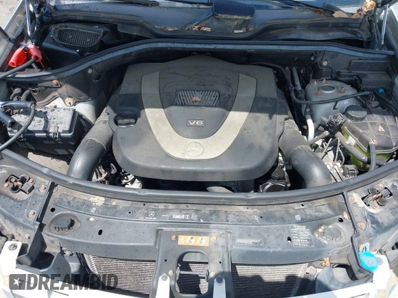 2009 Mercedes-Benz M 350 with VIN 4JGBB86E09A508864, listed as a IAAI auction lot 42211990 with 183,520 mi miles and . Bid and sale history available at carsss.com. Image 10.