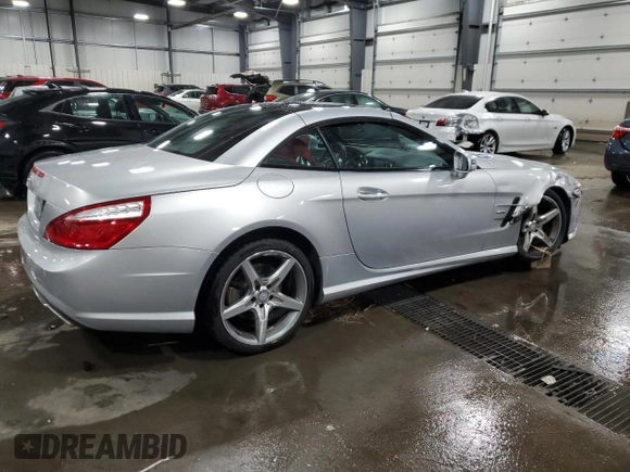 2013 Mercedes-Benz SL 550 z VIN WDDJK7DA6DF005190, wystawiony jako Copart lot #83010114 z przebiegiem 67 052 mil mil oraz Szkoda całkowita • Salvage title. Historia ofert i sprzedaży dostępna na DreamBid. Obrazek 3.