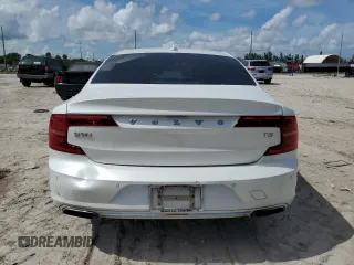 2017 Volvo S90 Momentum with VIN YV1102AK9H1008372, listed as a Copart auction lot 65560264 with 161,790 mi miles and Clean Title. Bid and sale history available at carsss.com. Image 6.