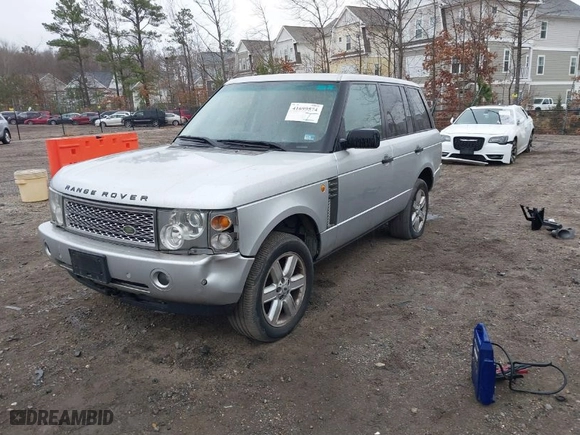 2003 Land Rover Range Rover HSE with VIN SALME11423A123641, listed as a IAAI auction lot 41699574 with 137,218 mi miles. Bid and sale history available at carsss.com. Image 2.