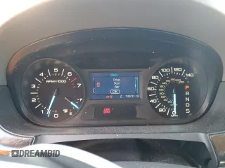 2014 Ford Edge SE z VIN 2FMDK3GC8EBB39954, wystawiony jako Copart lot #56427345 z przebiegiem 139 731 mil mil oraz Szkoda całkowita • Salvage title. Historia ofert i sprzedaży dostępna na DreamBid. Obrazek 9.
