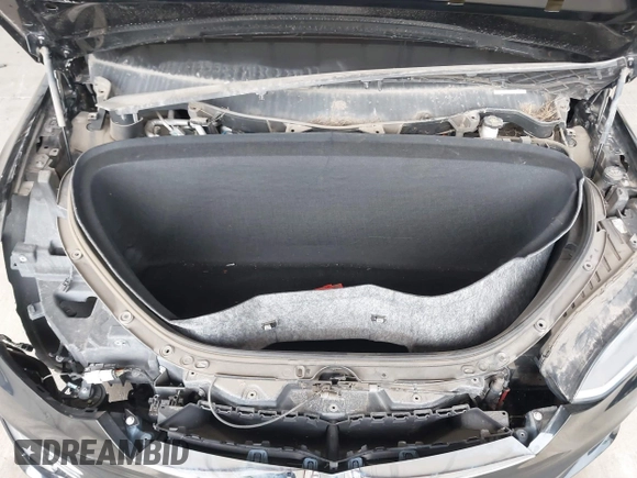 2017 Tesla Model X 90D z VIN 5YJXCAE21HF041207, wystawiony jako IAAI lot #41766065 z przebiegiem Nie podano mil oraz . Historia ofert i sprzedaży dostępna na DreamBid. Obrazek 10.