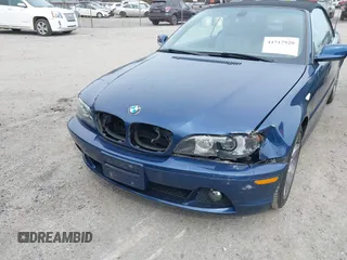 2004 BMW 3 Series 325Ci with VIN WBABW33434PG98463, listed as a IAAI auction lot 41717920 with 83,424 mi miles. Bid and sale history available at carsss.com. Image 6.