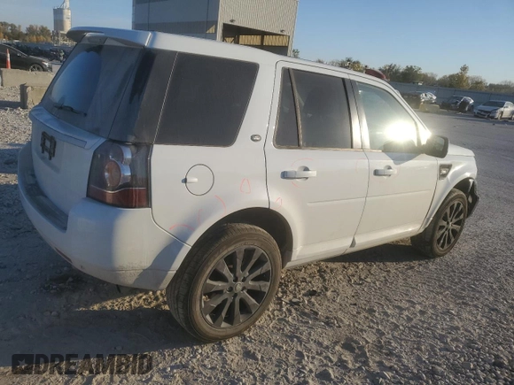 2015 Land Rover LR2 с VIN SALFP2BG2FH425427, выставлен на аукционе Copart как лот 77018534 с пробегом 132 602 миль миль и Списание • Salvage title. История ставок и продаж доступна на DreamBid. Изображение 3.