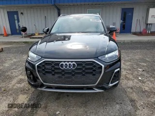 2024 Audi Q5 S line Premium Plus z VIN WA1EAAFYXR2015624, wystawiony jako Copart lot #59953855 z przebiegiem 14 627 mil mil oraz Szkoda całkowita • Salvage title. Historia ofert i sprzedaży dostępna na DreamBid. Obrazek 5.
