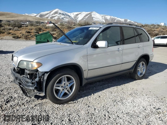 2005 BMW X5 4.4i with VIN 5UXFB53525LV14607, listed as a Copart auction lot 50407195 with 139,660 mi miles and Salvage Title. Bid and sale history available at carsss.com. Image 1.
