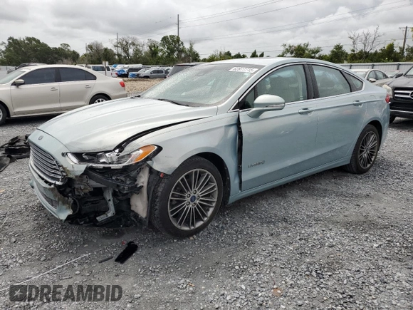 2013 Ford Fusion SE Hybrid z VIN 3FA6P0LU6DR174719, wystawiony jako Copart lot #62877715 z przebiegiem 52 884 mil mil oraz Szkoda całkowita • Salvage title. Historia ofert i sprzedaży dostępna na DreamBid. Obrazek 1.
