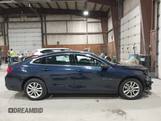 2018 Chevrolet Malibu LT with VIN 1G1ZD5ST8JF150378, listed as a IAAI auction lot 41826764 with 83,789 mi miles and . Bid and sale history available at carsss.com. Image 14.