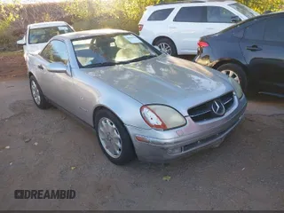 1998 Mercedes-Benz SLK 230/320 with VIN WDBKK47F8WF008582, listed as a IAAI auction lot 41958516 with 137,130 mi miles and . Bid and sale history available at DreamBid. Image 1.
