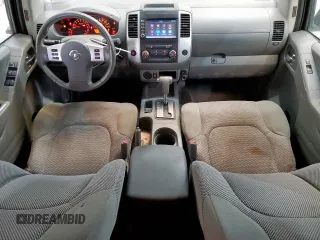 2019 Nissan Frontier Desert Runner z VIN 1N6AD0ER9KN740892, wystawiony jako Copart lot #57524725 z przebiegiem 137 585 mil mil oraz Czysty tytuł • Clean title. Historia ofert i sprzedaży dostępna na DreamBid. Obrazek 8.