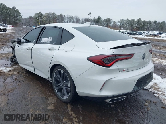 2022 Acura TLX w/A-Spec Package with VIN 19UUB5F55NA003443, listed as a IAAI auction lot 41527838 with 8,134 mi miles and . Bid and sale history available at DreamBid. Image 3.