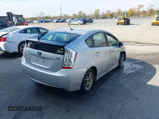 2010 Toyota Prius II with VIN JTDKN3DU9A0106697, listed as a IAAI auction lot 37938406 with 245,315 mi miles. Bid and sale history available at carsss.com. Image 4.