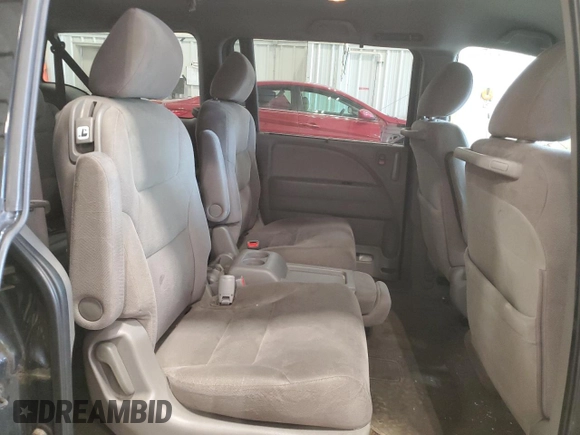 2010 Honda Odyssey EX with VIN 5FNRL3H47AB105872, listed as a Copart auction lot 86489444 with 170,641 mi miles and Non Repairable. Bid and sale history available at carsss.com. Image 11.