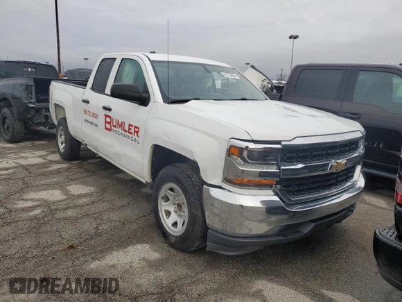 2018 Chevrolet Silverado 1500 Work Truck with VIN 1GCRCNEH4JZ355843, listed as a Copart auction lot 81725654 with 131,553 mi miles and Clean Title. Bid and sale history available at carsss.com. Image 4.