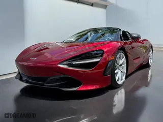 2022 McLaren 720S with VIN SBM14FCA2NW006XXX, listed as a Copart auction lot 53583055 with 9,223 mi miles and Clean Title. Bid and sale history available at carsss.com. Image 2.