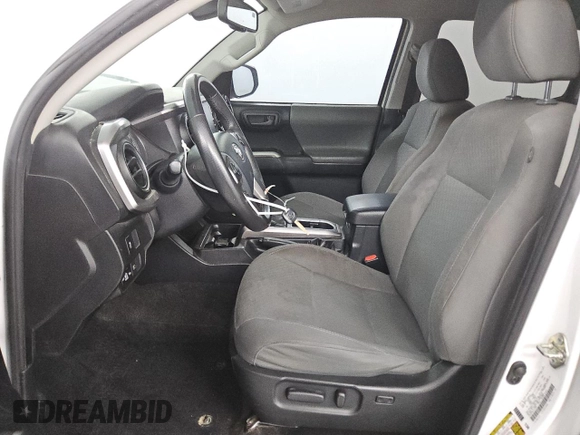 2020 Toyota Tacoma SR5 with VIN 3TMAZ5CN6LM114925, listed as a Copart auction lot 61650325 with 64,725 mi miles and Clean title. Bid and sale history available at DreamBid. Image 7.