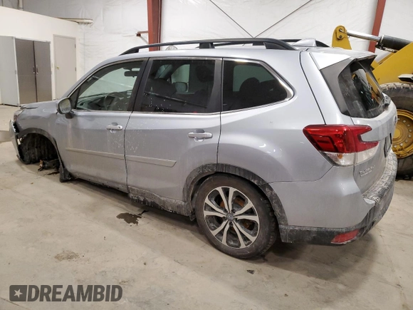 2020 Subaru Forester Limited with VIN JF2SKASC9LH585152, listed as a Copart auction lot 42211585 with 43,871 mi miles and Salvage Title. Bid and sale history available at carsss.com. Image 2.