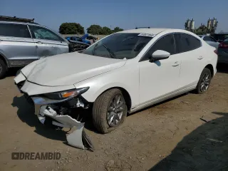 2024 Mazda 3 S z VIN 3MZBPAAMXRM405821, wystawiony jako Copart lot #64927065 z przebiegiem 28 977 mil mil oraz Szkoda całkowita • Salvage title. Historia ofert i sprzedaży dostępna na DreamBid. Obrazek 1.