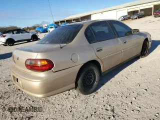 2004 Chevrolet Classic with VIN 1G1ND52F54M662723, listed as a Copart auction lot 87034654 with 156,589 mi miles and Salvage Title. Bid and sale history available at carsss.com. Image 3.